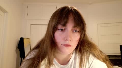 Snapshot of clover_tully chatting on February 10, 2026, 2:26 am Clover online show from February 10, 2026, 2:26 am