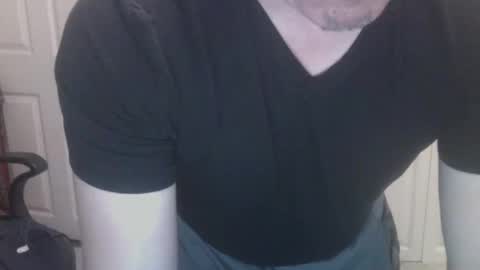 clovershit1 online show from October 5, 2025, 5:39 am