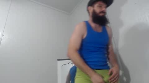 Snapshot of clubb86 chatting on May 13, 2026, 11:40 am Maxxdieselx69 online show from May 13, 2026, 11:40 am