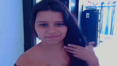 Snapshot of cluplechatur chatting on June 16, 2026, 8:44 pm Meggan y Thiago online show from June 16, 2026, 8:44 pm