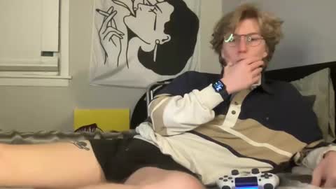 Clyde Austin online show from December 4, 2024, 3:15 am