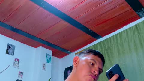 Clyde and Bunny online show from September 20, 2025, 2:12 am