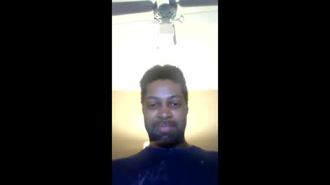 Snapshot of cm653925 chatting on May 10, 2026, 8:19 am cm653925 online show from May 10, 2026, 8:19 am