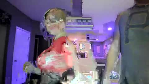 Snapshot of cmac343 chatting on December 14, 2025, 7:25 am cmac343 online show from December 14, 2025, 7:25 am