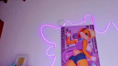 cmila0713 online show from May 12, 2026, 12:52 am