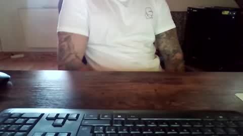 Snapshot of cock4onenight chatting on October 30, 2025, 2:51 pm cock4onenight online show from October 30, 2025, 2:51 pm