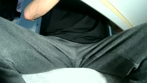 Ask me  online show from February 12, 2025, 10:37 pm