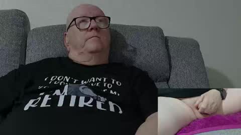 Snapshot of cockneymack51 chatting on March 9, 2026, 12:58 am Charlie. online show from March 9, 2026, 12:58 am