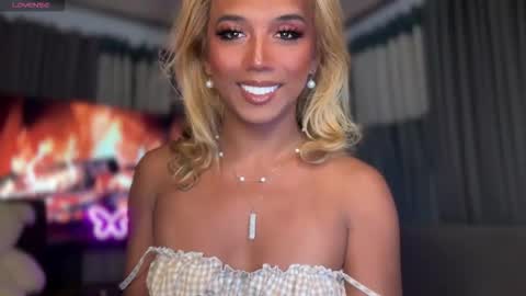 Snapshot of cockprincess_dianna chatting on October 9, 2025, 3:48 am PrincessDianna IslandGirl CUMSHOW in PVT and PASSWORDSHOW online show from October 9, 2025, 3:48 am