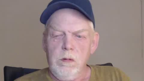 cockreadynow4u online show from January 26, 2025, 6:28 am