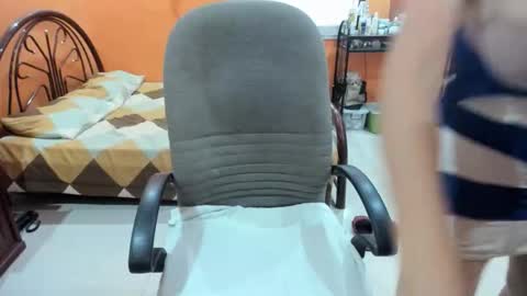 titanis online show from September 27, 2025, 3:33 am