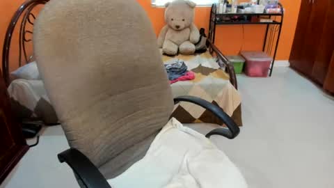 Snapshot of cocktits69 chatting on June 24, 2026, 11:26 pm titanis online show from June 24, 2026, 11:26 pm