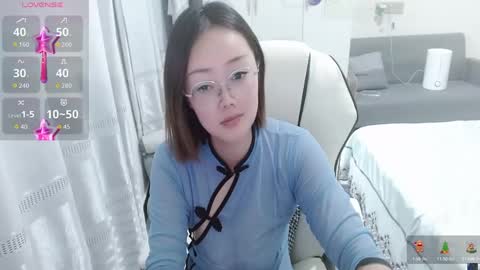 Snapshot of coco_coo chatting on September 24, 2025, 7:33 am coco online show from September 24, 2025, 7:33 am