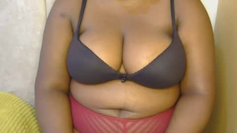 Snapshot of coco_vibes chatting on June 12, 2026, 10:14 am Zuri online show from June 12, 2026, 10:14 am