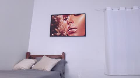 coconutt_oil online show from March 4, 2026, 11:49 am