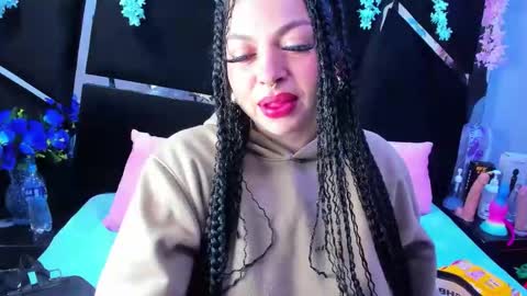 Cocoo  online show from October 23, 2025, 3:17 am