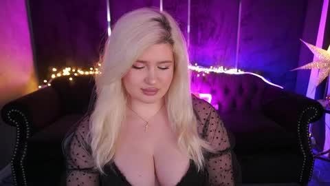 Snapshot of cocosecretss chatting on May 16, 2026, 7:38 am onlyfans amyleyy online show from May 16, 2026, 7:38 am