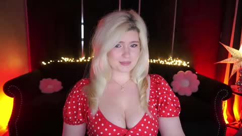 Snapshot of cocosecretss chatting on May 20, 2026, 7:03 am onlyfans amyleyy online show from May 20, 2026, 7:03 am