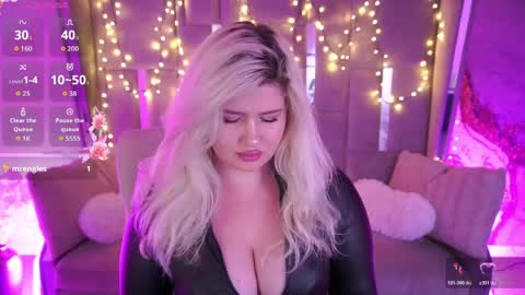 Snapshot of cocosecretss chatting on June 7, 2026, 2:21 pm onlyfans amyleyy online show from June 7, 2026, 2:21 pm