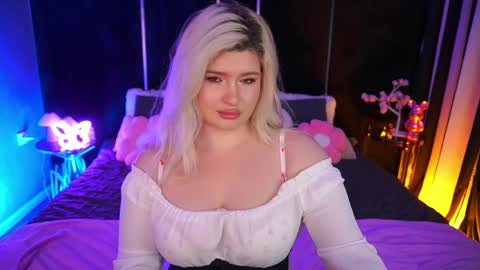 Snapshot of cocosecretss chatting on June 9, 2026, 7:09 am onlyfans amyleyy online show from June 9, 2026, 7:09 am