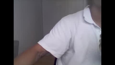 coffesmellsgood online show from February 14, 2025, 12:47 pm