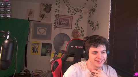 Snapshot of cokia_ chatting on January 10, 2025, 8:04 pm Cokia online show from January 10, 2025, 8:04 pm