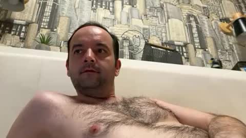 colambus555 online show from December 27, 2024, 9:43 pm