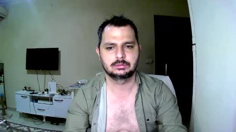 coldskull15 online show from February 1, 2025, 4:35 am