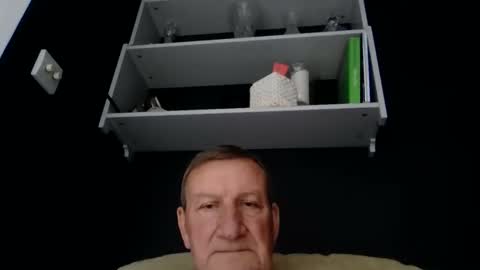 colinbeech online show from October 23, 2025, 12:26 pm