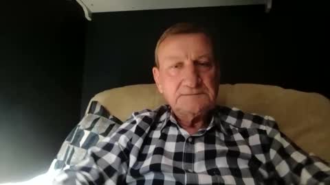 colinbeech online show from October 24, 2025, 9:06 am