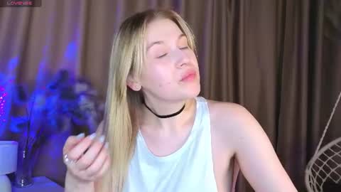 Snapshot of colleen_blake chatting on July 7, 2026, 5:06 pm Collen Mon Tue Wed Thu Fri GMT 3 0300am - 0900am online show from July 7, 2026, 5:06 pm