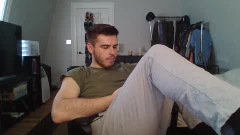 Snapshot of college_dad_bod chatting on September 17, 2025, 8:10 pm Jay Jacobs online show from September 17, 2025, 8:10 pm