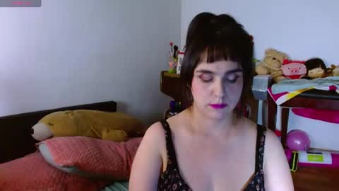 Snapshot of collette_beaufoy chatting on July 14, 2026, 2:16 am Collette online show from July 14, 2026, 2:16 am