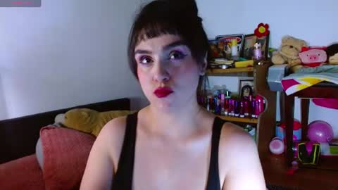 Snapshot of collette_beaufoy chatting on July 15, 2026, 8:52 am Collette online show from July 15, 2026, 8:52 am