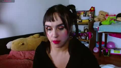 Snapshot of collette_beaufoy chatting on July 20, 2026, 9:56 am Collette online show from July 20, 2026, 9:56 am