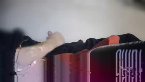 lorenzo online show from October 28, 2025, 6:10 pm