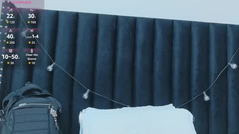  GRETCHEN  online show from October 10, 2025, 12:48 pm