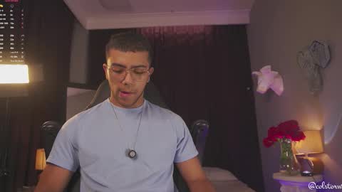 colstorw_ online show from February 5, 2026, 9:58 am