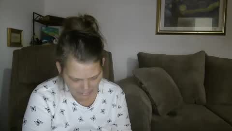 Snapshot of comebackpussy chatting on December 24, 2024, 12:55 am comeback pussy online show from December 24, 2024, 12:55 am