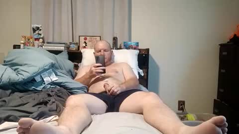 Snapshot of comegetmeinthemorning chatting on May 9, 2026, 3:28 pm comegetmeinthemorning online show from May 9, 2026, 3:28 pm