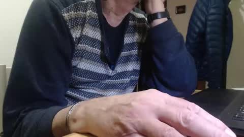 comemivuoi2 online show from February 7, 2026, 4:16 am