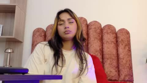 conejita_420_ online show from November 15, 2025, 8:38 pm