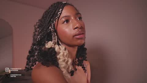 Snapshot of connie_west0 chatting on December 10, 2024, 1:11 am independent model online show from December 10, 2024, 1:11 am