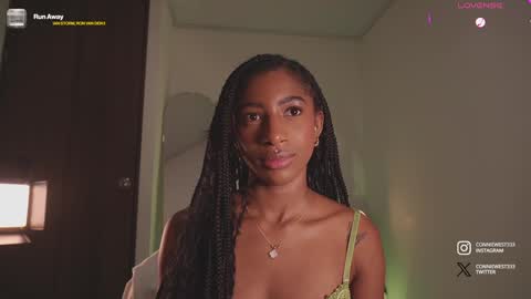 Snapshot of connie_west0 chatting on December 25, 2024, 8:50 pm independent model online show from December 25, 2024, 8:50 pm