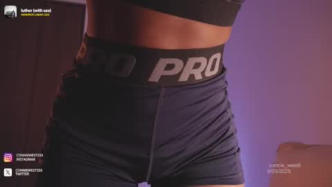 Snapshot of connie_west0 chatting on March 6, 2025, 9:31 pm independent model online show from March 6, 2025, 9:31 pm