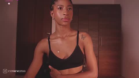 Snapshot of connie_west0 chatting on December 3, 2025, 12:18 am independent model online show from December 3, 2025, 12:18 am