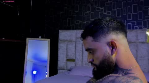 rusfegui online show from January 18, 2025, 4:59 am