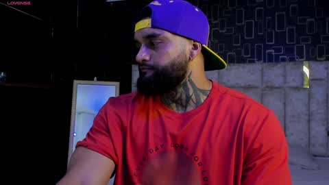 rusfegui online show from January 22, 2025, 2:48 am