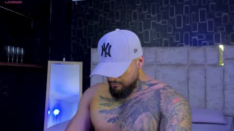 rusfegui online show from February 16, 2025, 5:04 am