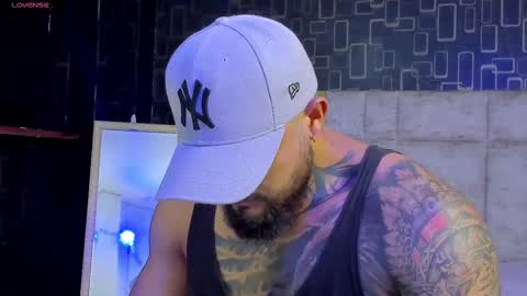 rusfegui online show from February 23, 2025, 3:13 am